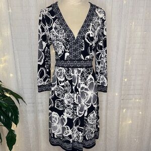 Ice Black and White Floral Long Sleeve Dress
